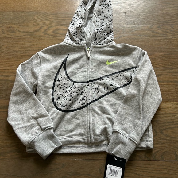 NWT Nike Toddler Hoodie size 4t - Picture 1 of 2